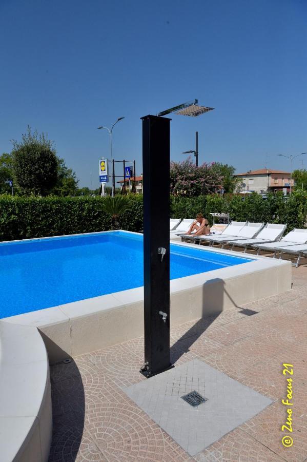 Hotel San Benedetto Peschiera del Garda Dış mekan fotoğraf