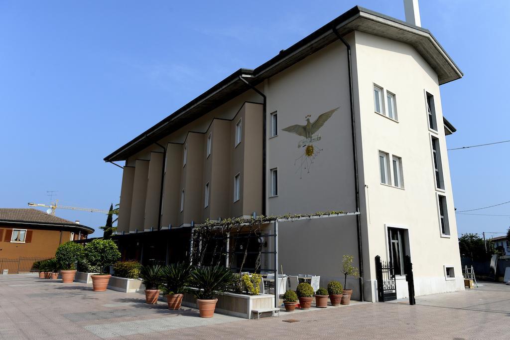 Hotel San Benedetto Peschiera del Garda Dış mekan fotoğraf